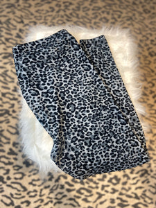 Gray and black leopard print leggings for plus size ladies